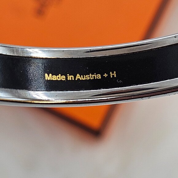 Hermès Calèche Bangle Bracelet - Picture 4 of 17